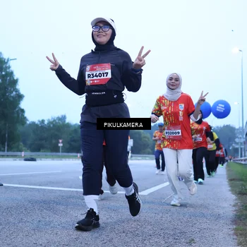 Runner Photo 5853074