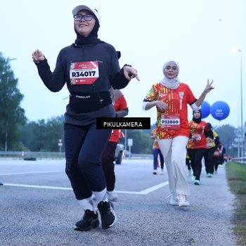 Runner Photo 5853085