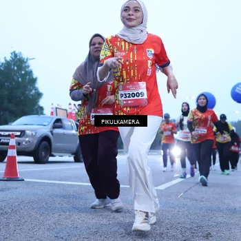 Runner Photo 5853088