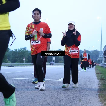Runner Photo 5853122