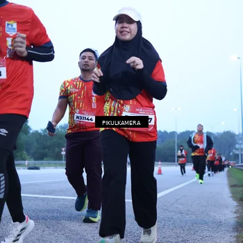Runner Photo 5853127