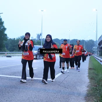 Runner Photo 5853144