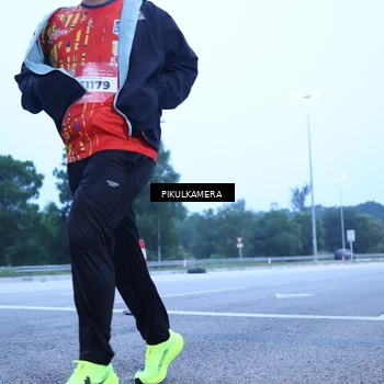 Runner Photo 5853149