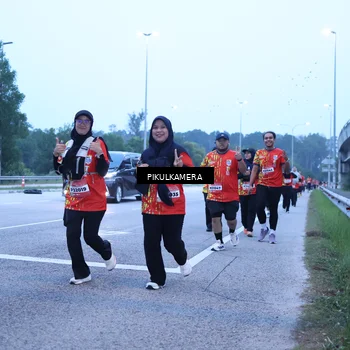 Runner Photo 5853151