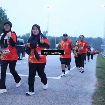 Runner Photo 5853175