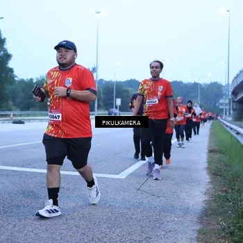 Runner Photo 5853180