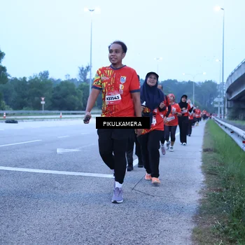 Runner Photo 5853192