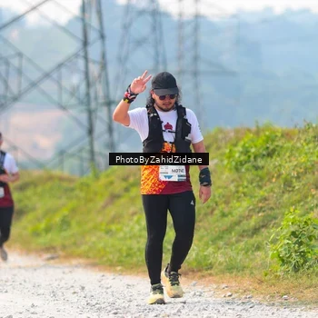 Runner Photo 5854243