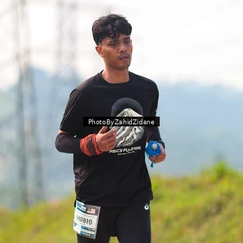 Runner Photo 5854307