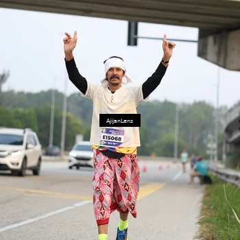 Runner Photo 5857633