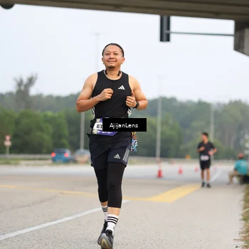 Runner Photo 5857681
