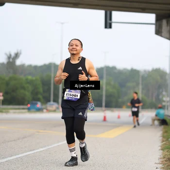 Runner Photo 5857698