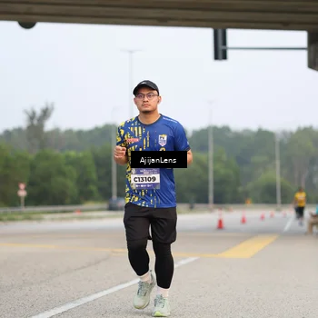 Runner Photo 5857705