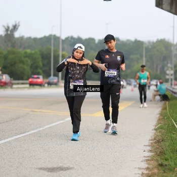 Runner Photo 5857756