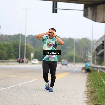 Runner Photo 5857912