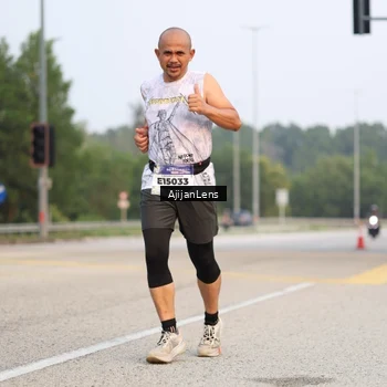 Runner Photo 5857964