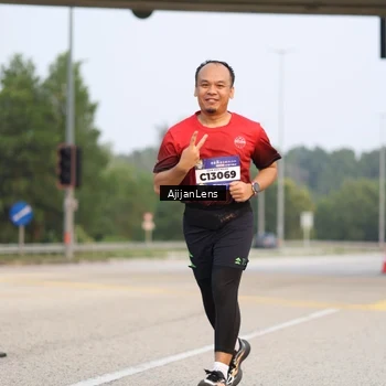 Runner Photo 5857997