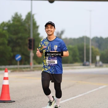 Runner Photo 5858018