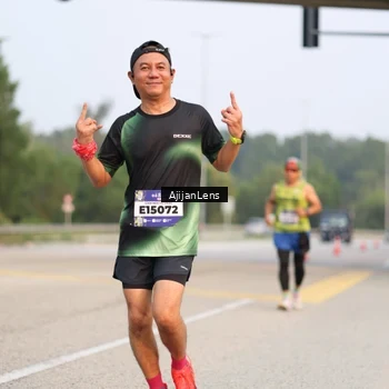 Runner Photo 5858132