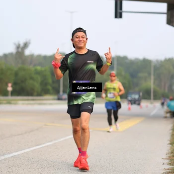Runner Photo 5858145
