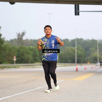 Runner Photo 5858156