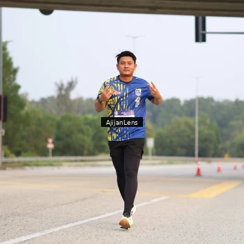 Runner Photo 5858160