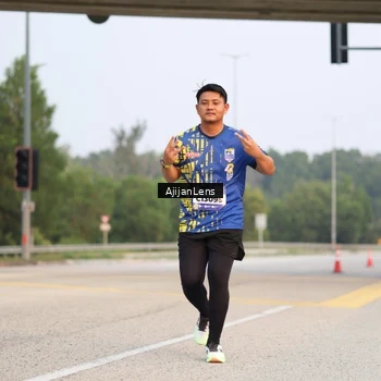 Runner Photo 5858188
