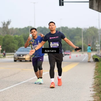 Runner Photo 5858192