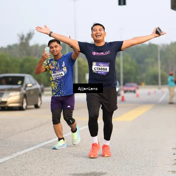 Runner Photo 5858202