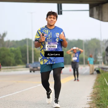 Runner Photo 5858246