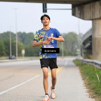 Runner Photo 5858304
