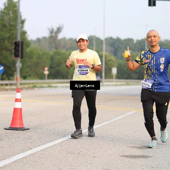 Runner Photo 5858373