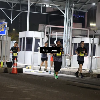 Runner Photo 5858495