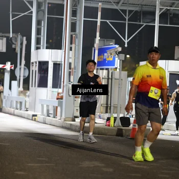 Runner Photo 5858751