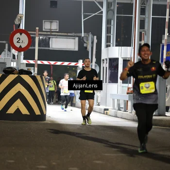 Runner Photo 5858935