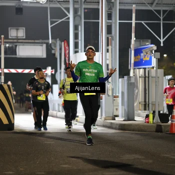 Runner Photo 5859055