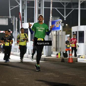 Runner Photo 5859071