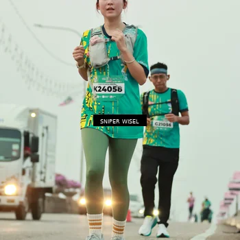 Runner Photo 5859085