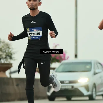 Runner Photo 5859165