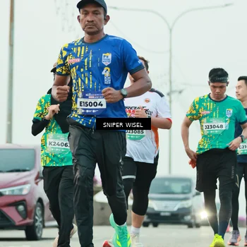 Runner Photo 5859174