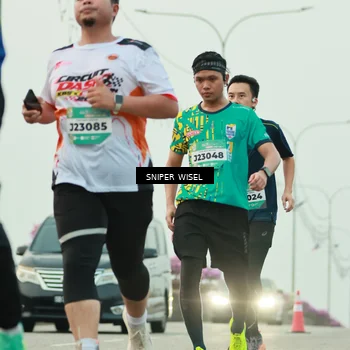 Runner Photo 5859179