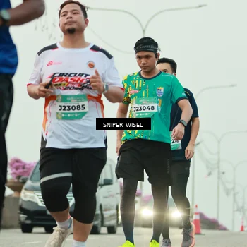 Runner Photo 5859194