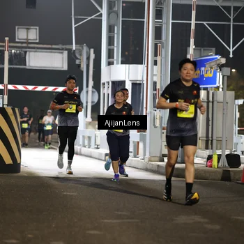 Runner Photo 5859244
