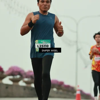 Runner Photo 5859247