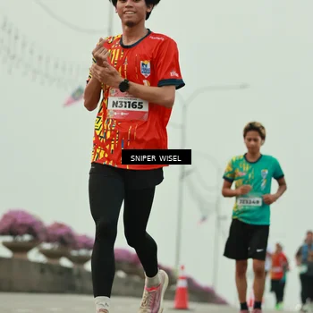 Runner Photo 5859266