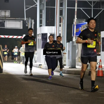 Runner Photo 5859275