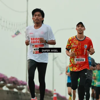Runner Photo 5859286