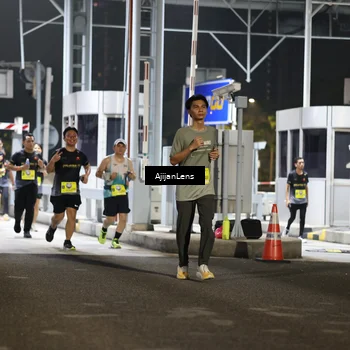 Runner Photo 5859324