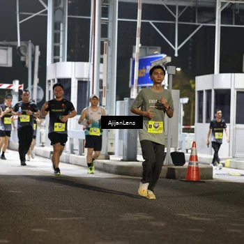 Runner Photo 5859337