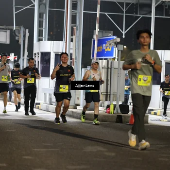 Runner Photo 5859346